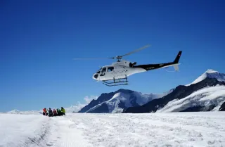 Everest Base Camp Helicopter Tour – trekking scenery