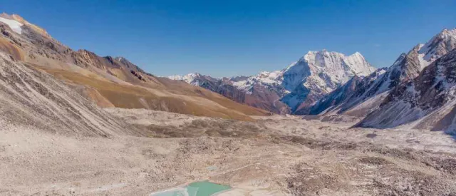 Rupina la and Larkya La Pass Trek in Nepal